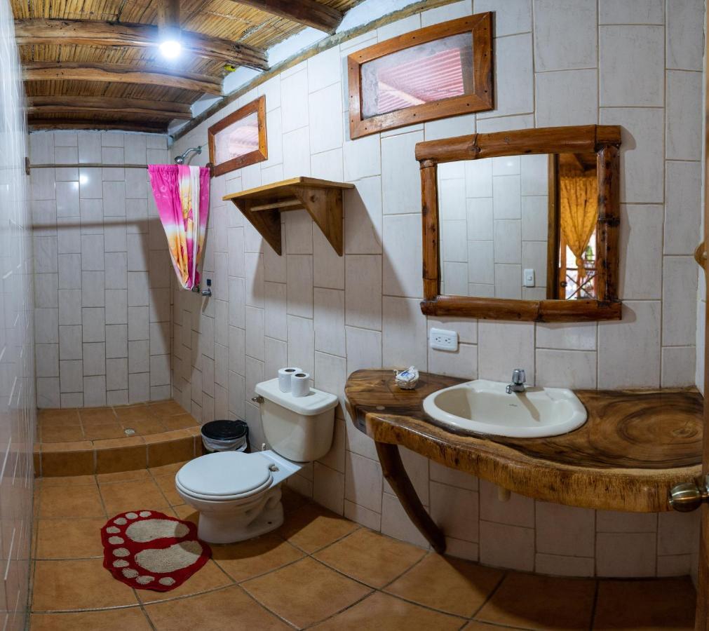 Hostal Rutamar กานัว ภายนอก รูปภาพ