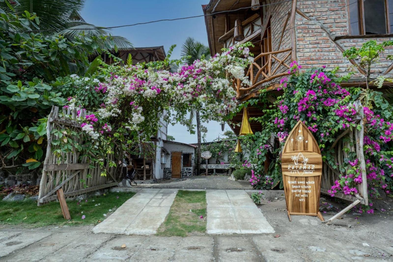 Hostal Rutamar กานัว ภายนอก รูปภาพ